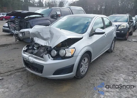 2014 Chevrolet Sonic Lt Auto z USA, uszkodzony, nr VIN 1G1JC5SH6E4164227
